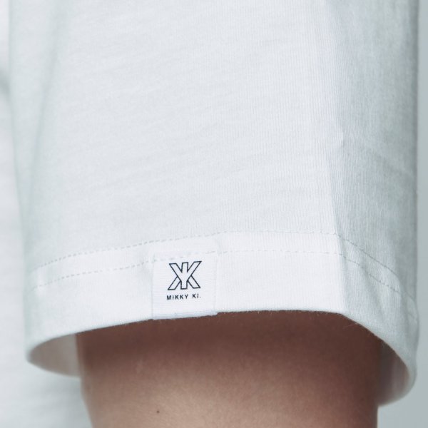 MIKKY KI. tee white | unisex